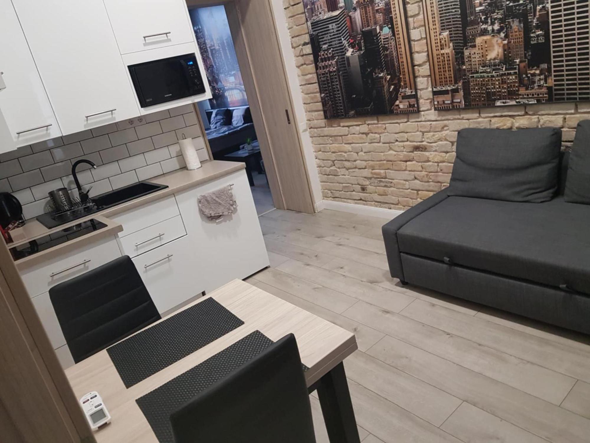 Apartment Arena Flat, Free Street Parking